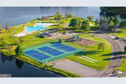 7813 Lake Shore Drive, Pocono Lake, PA 18347 - Photo 89