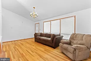 380 Cherry Lane Rd, Bartonsville, PA 18321 - Photo 9