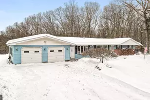 380 Cherry Lane Rd, Bartonsville, PA 18321 - Photo 33