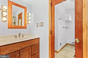 380 Cherry Lane Rd, Bartonsville, PA 18321 - Photo 27