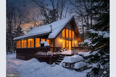 102 King Arthur Road, Pocono Lake, PA 18347 - Photo 1