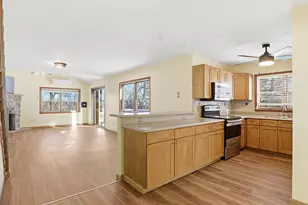 227 Image Dr, Scotrun, PA 18355 - Photo 5