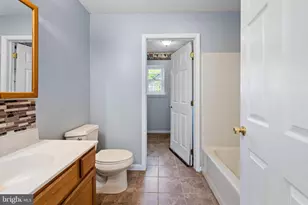 1019 Cricket Ln, Long Pond, PA 18334 - Photo 41
