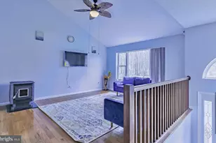 1019 Cricket Ln, Long Pond, PA 18334 - Photo 17