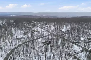 2309 Deer Track Ln, East Stroudsburg, PA 18302 - Photo 43