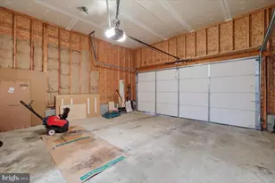 2130 Scarborough Way, East Stroudsburg, PA 18302 - Photo 35