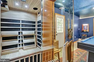 301 Wyomissing Dr, Pocono Lake, PA 18347 - Photo 31