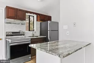 6522 Runnymead Ln, Tobyhanna, PA 18466 - Photo 11