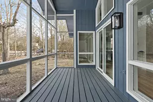 6522 Runnymead Ln, Tobyhanna, PA 18466 - Photo 3