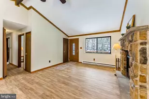 391 Berry Ln, Pocono Lake, PA 18347 - Photo 7