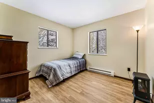 391 Berry Ln, Pocono Lake, PA 18347 - Photo 27