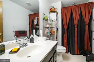 2101 Lakeside Dr, Tobyhanna, PA 18466 - Photo 57