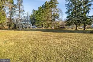 2101 Lakeside Dr, Tobyhanna, PA 18466 - Photo 9