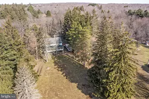 2101 Lakeside Dr, Tobyhanna, PA 18466 - Photo 5