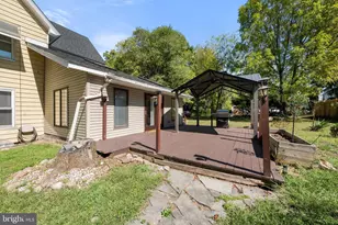 204 Lackawanna Ave, East Stroudsburg, PA 18301 - Photo 3