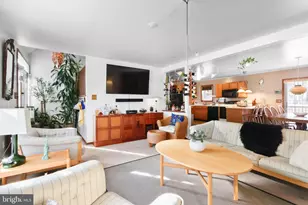 462 Country Pl Dr, Tobyhanna, PA 18466 - Photo 7