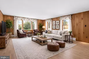 2115 W Main St, Stroudsburg, PA 18360 - Photo 11