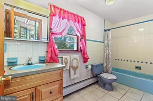 2115 W Main St, Stroudsburg, PA 18360 - Photo 25