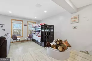 208 Sycamore Ct, Tannersville, PA 18372 - Photo 33