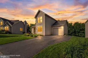 208 Sycamore Ct, Tannersville, PA 18372 - Photo 1