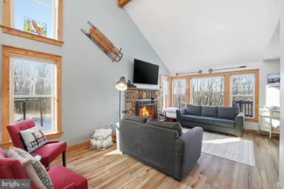 208 Sycamore Court, Tannersville, PA 18372 - Photo 7