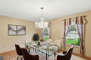 102 Arbor Way, Stroudsburg, PA 18360 - Photo 11