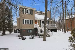 1781 Rolling Hills Dr, Tobyhanna, PA 18466 - Photo 3