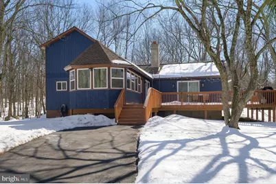 2206 Chatham Court, Bushkill, PA 18324 - Photo 1