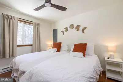 2206 Chatham Court, Middle Smithfield, PA 18324 - Photo 15