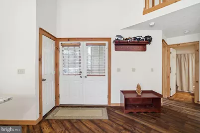 207 Sycamore Court, Tannersville, PA 18372 - Photo 3