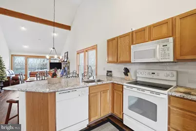 207 Sycamore Court, Tannersville, PA 18372 - Photo 15