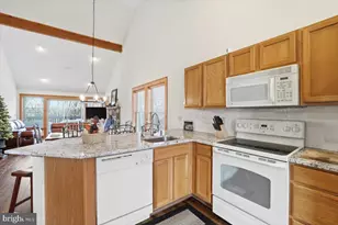 207 Sycamore Ct, Tannersville, PA 18372 - Photo 15