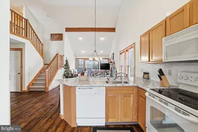 207 Sycamore Court, Tannersville, PA 18372 - Photo 11