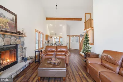 207 Sycamore Court, Tannersville, PA 18372 - Photo 5