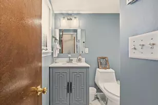 7698 Lake Shore Dr, Pocono Lake, PA 18347 - Photo 35