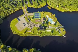 7698 Lake Shore Dr, Pocono Lake, PA 18347 - Photo 65