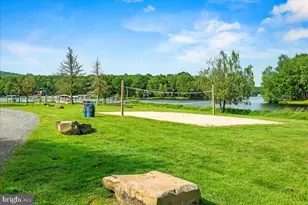 7698 Lake Shore Dr, Pocono Lake, PA 18347 - Photo 79