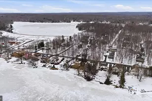 7698 Lake Shore Dr, Pocono Lake, PA 18347 - Photo 17