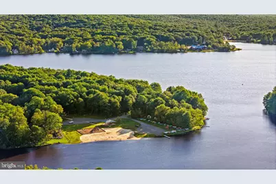 7698 Lake Shore Drive, Pocono Lake, PA 18347 - Photo 63