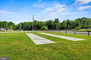 7698 Lake Shore Dr, Pocono Lake, PA 18347 - Photo 69