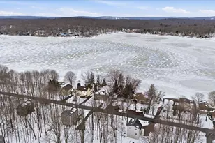 7698 Lake Shore Dr, Pocono Lake, PA 18347 - Photo 15