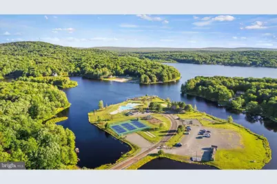 7698 Lake Shore Drive, Pocono Lake, PA 18347 - Photo 57