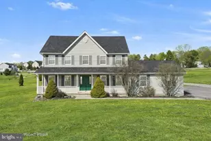 104 Corine Way, Saylorsburg, PA 18353 - Photo 1