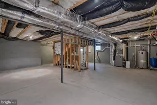 316 Reagan Dr, East Stroudsburg, PA 18301 - Photo 33