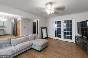 316 Reagan Dr, East Stroudsburg, PA 18301 - Photo 15