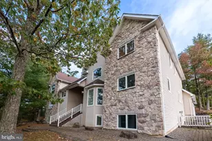 205 Osprey Way, East Stroudsburg, PA 18302 - Photo 3