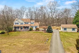 181 Lower Cherry Valley Rd, Saylorsburg, PA 18353 - Photo 1