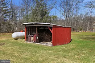 2487 Mountain Rd, Stroudsburg, PA 18360 - Photo 51