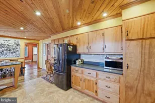 2487 Mountain Rd, Stroudsburg, PA 18360 - Photo 19