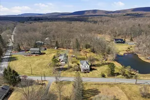 2487 Mountain Rd, Stroudsburg, PA 18360 - Photo 59